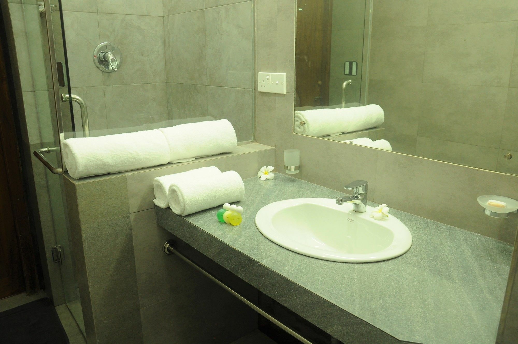 Serendib Beach Hotel Bentota Luaran gambar